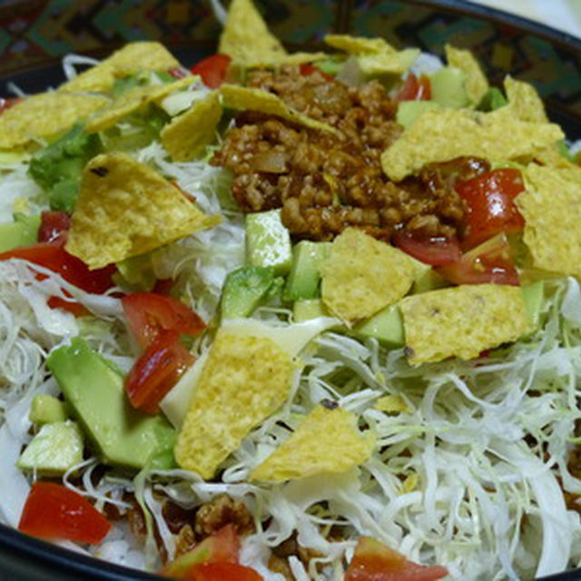 タコライスってこういう食べ物なの？