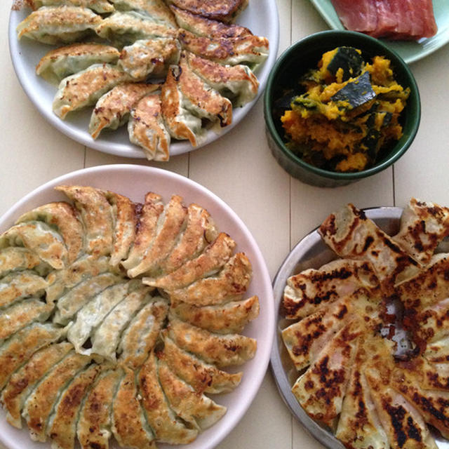 餃子の晩ごはん。