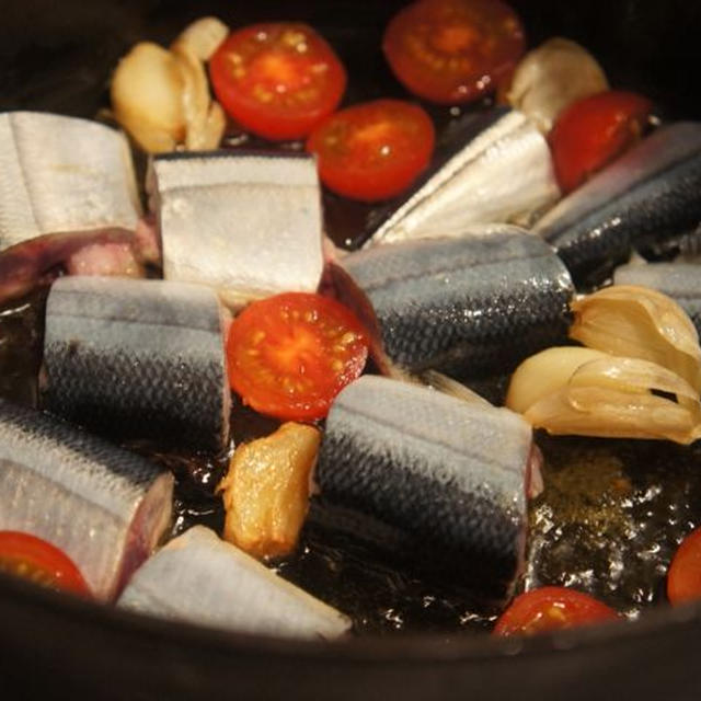 油売りエマさんの"秋刀魚のピリ辛トマト煮"