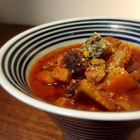 ゴロゴロ茄子の熱々食べるトマトスープ。