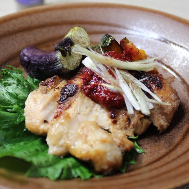 鶏肉の漬け込みグリル焼き・花椒かけ