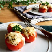 じゅわっと美味しい♪ツナとなすのトマトカップグラタン♪