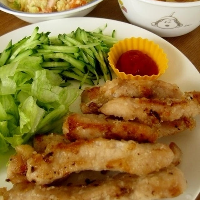 暑い日におすすめ☆簡単スティック胸肉の唐揚げ風