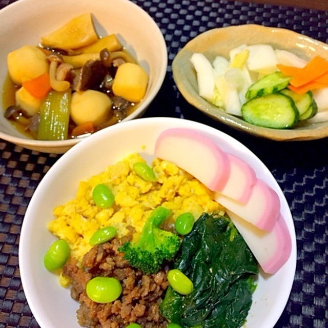 【2/22&24夕食】そぼろ丼とカキ