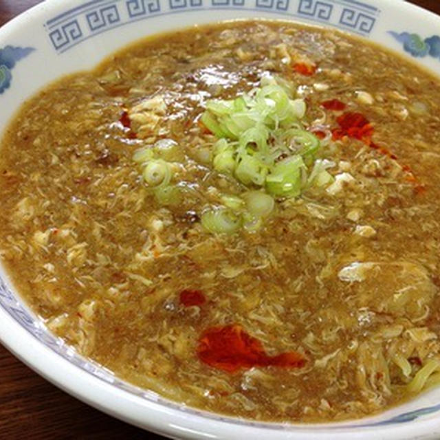 今日のお昼は玉子入り「麻婆ラーメン？」