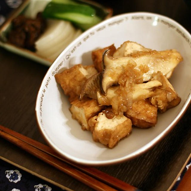 豆腐炒めとバナナフライ
