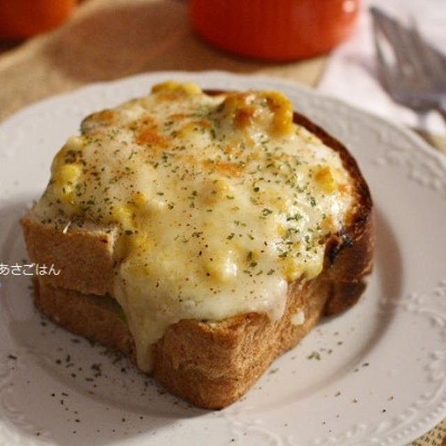 朝ごはん*娘のプレ弁当と残り物でクロックムッシュ朝ごはん