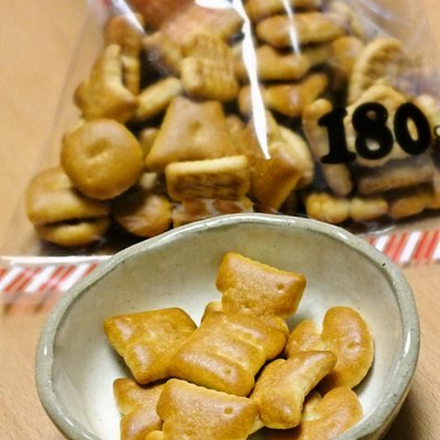 Ａ字ビスケットの話