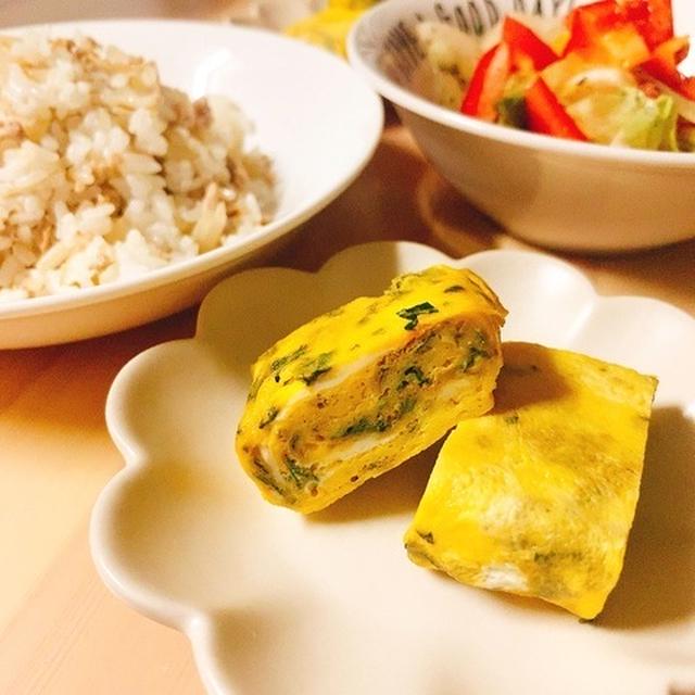 【節約レシピ】もやしでかさまし混ぜごはんと大葉の卵焼き