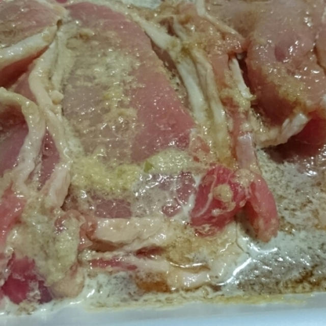 生姜焼き漬け込み中です