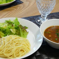 きのこたっぷりトマトカレーでつけスパゲティ