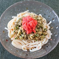 山形のだしと辛子明太子載せ冷やしうどん