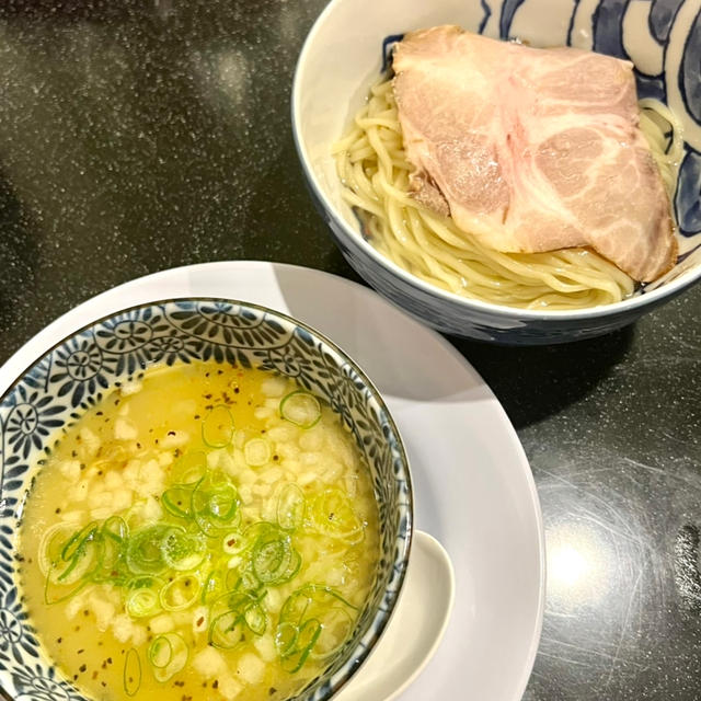 水だし昆布の塩つけ麺　麺道而今総本家　