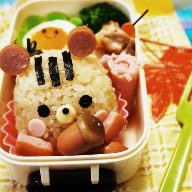 こんにちは ９月も今日で終わり 早いですネ♪ 前回投稿したリスちゃんのお弁当 ほっぺ...