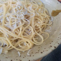 簡単！和えるだけのしらすパスタ☆柚子こしょう添え