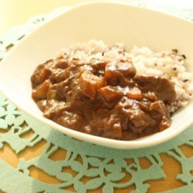 グツグツ煮込んだ♪大根と牛肉のカレー