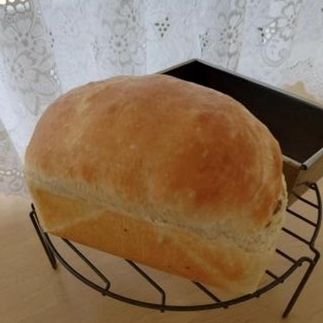 カットしたら、くまちゃん食パン♪