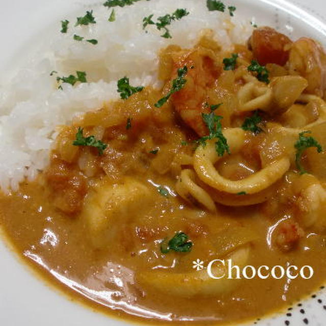 シーフードクリーミートマトカレー＊穴子の蒲焼き弁当