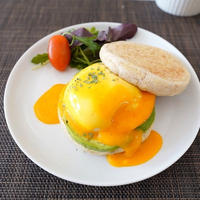 【カフェ風パンアレンジ2選♪】ノン・エッグベネディクト＆マヌルトースト