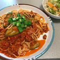 みどり茄子とベーコンのトマトソースパスタ。香川本鷹収穫