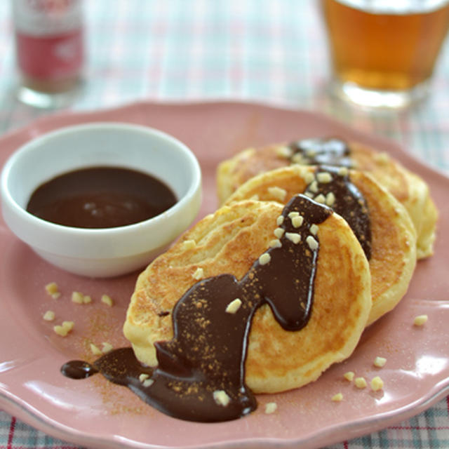 オススメ！ホットシナモンチョコレートソース・もちもちパンケーキ。