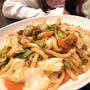 しょうゆとソースに飽きたら中華味で焼きうどん｜七戸の駒まんじゅう｜ユリ蔵絵本
