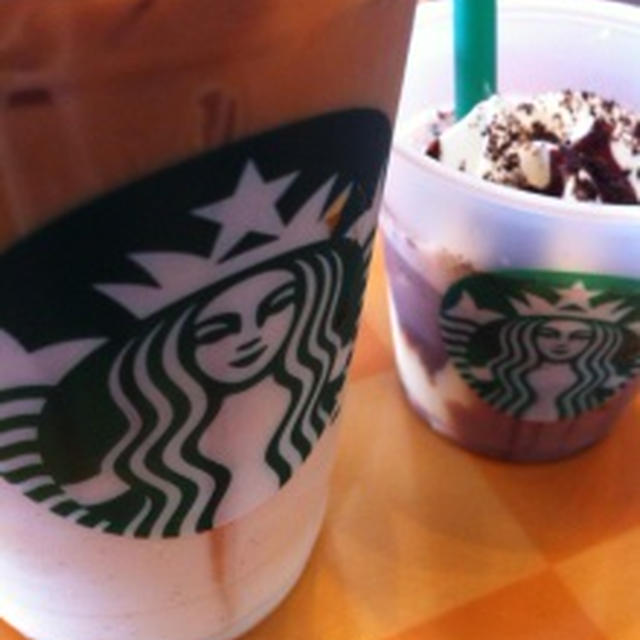 スタバ　チョコレートクランブルなんとか試飲？（食）