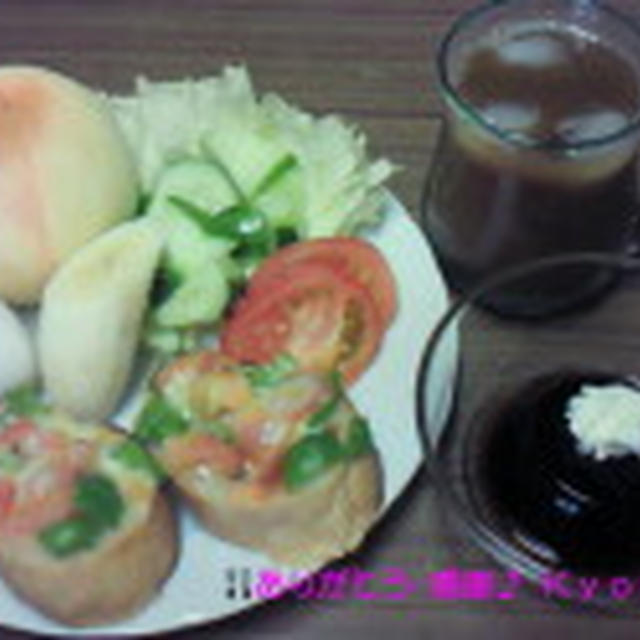 Good－morning Kyonの自家製野菜でピザトースト＆野菜～フルーツ盛りもりモーニング～