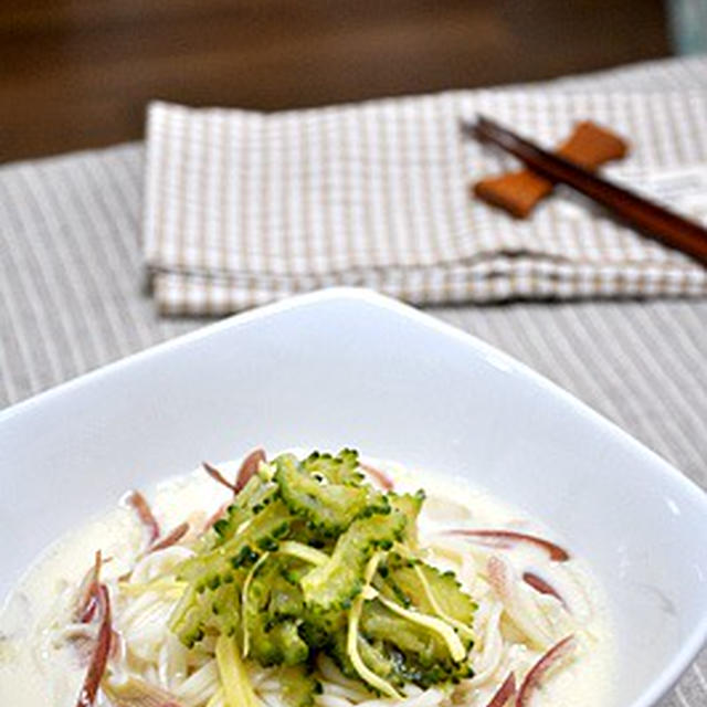 豆乳スープの冷やしうどん