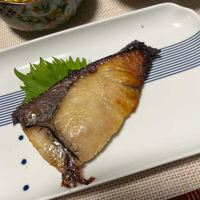 鰤の西京漬け、今の時期にしか食べれない「筍の佃煮」！