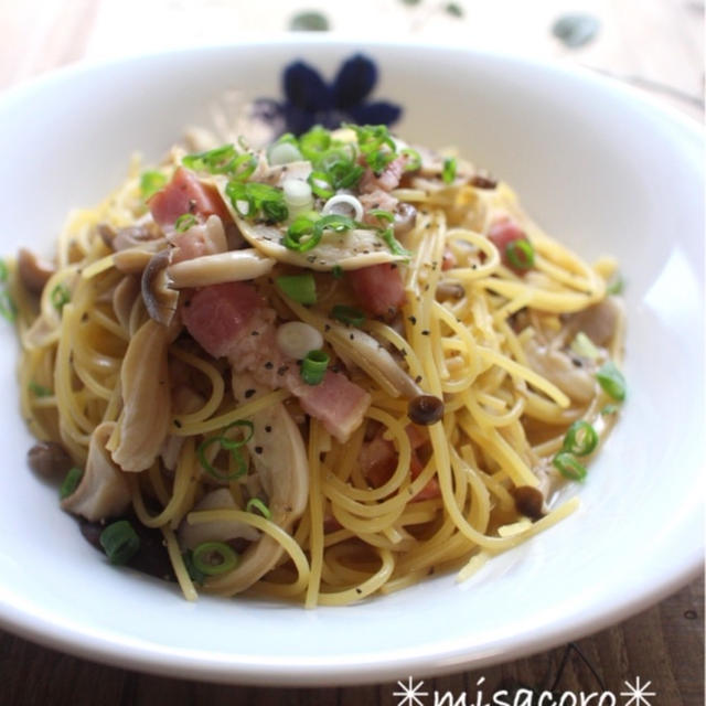 ＊スタバ新作フラペチーノと、きのことベーコンの和風パスタ＊