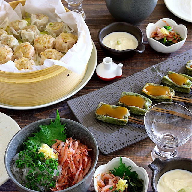 生桜えびのヅケと生桜えびと生しらす丼等で乾杯