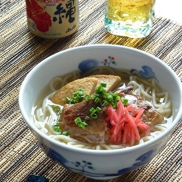 ソーキそば♪　沖縄土産でランチとおやつ
