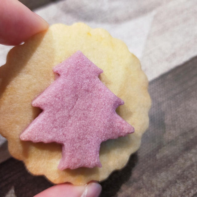 もう少し頑張ります(^^)クッキー可愛く焼けました♪