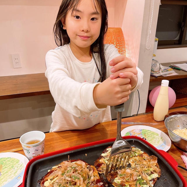 プールの日はお好み焼きです！！