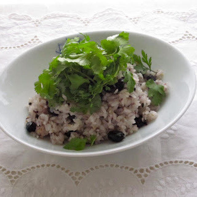 香菜と黒豆のごはん