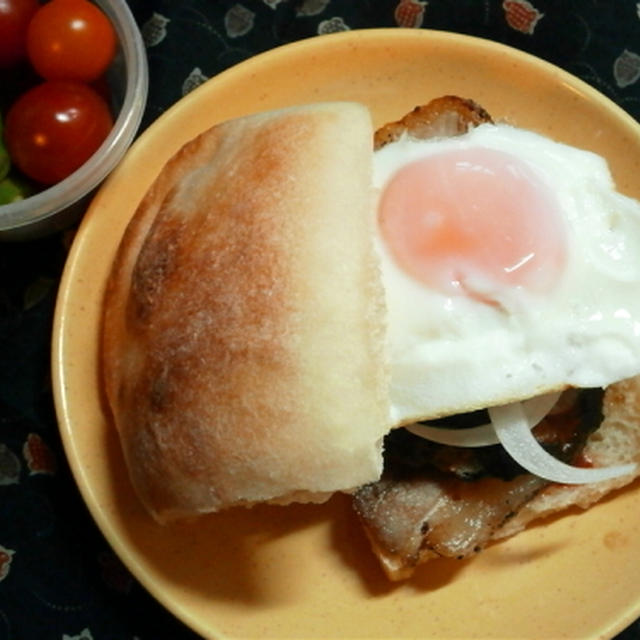 ベーコンエッグバーガー弁当