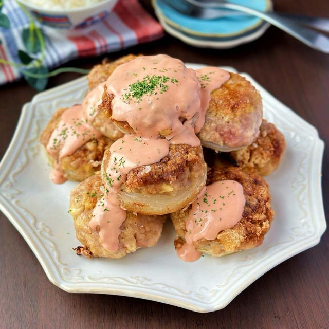 今の季節に食べてほしい☆新玉ハンバーグのオーロラソースかけ