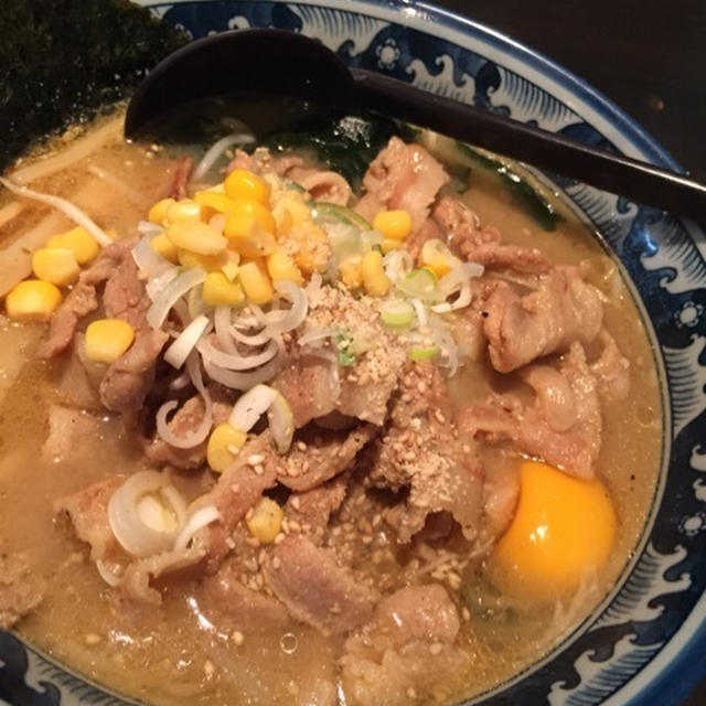 肉チャーハンがお気に入り！ラーメン大将