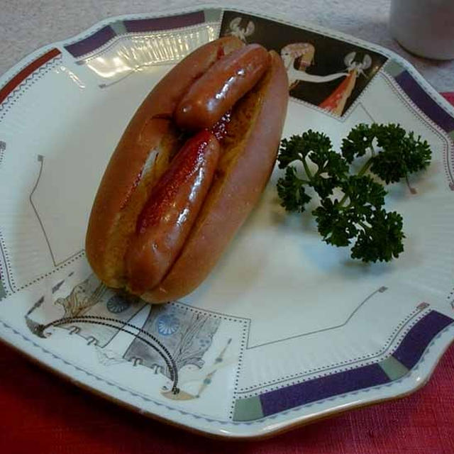 定番スパイシーホットドッグ