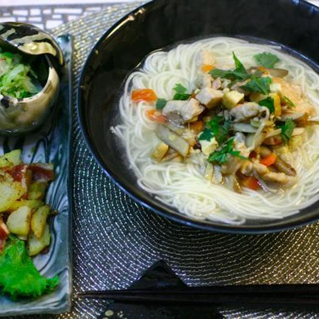 身体ぽかぽか〜　桜姫鶏入り けんちん風にゅうめん♪