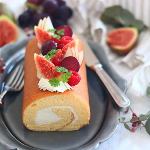 ロールケーキと三十路バースデープレゼント。