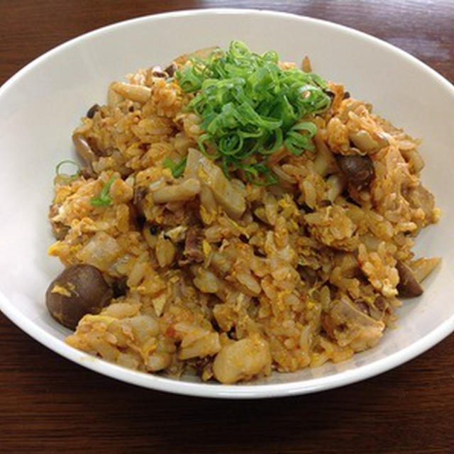 昼はチゲの〆風焼き飯