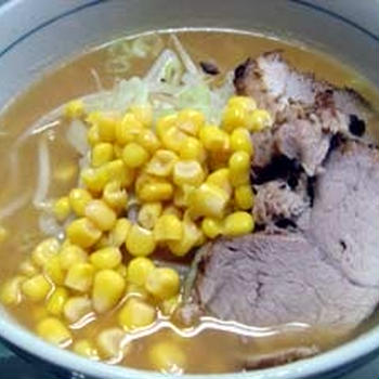 味噌ラーメン　自家製チャーシュー