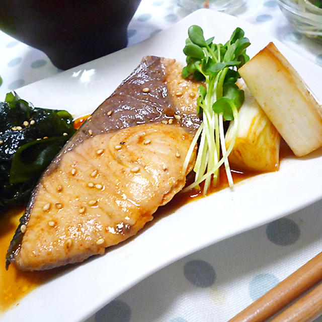 2行レシピ♪ブリのコチュジャン煮付け（献立・魚）＆コメ欄再開のお知らせ