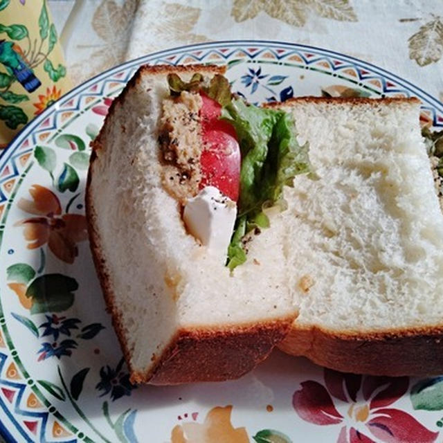 ぜいたく生食パンミックスで簡単に☆生食パンサンド♡