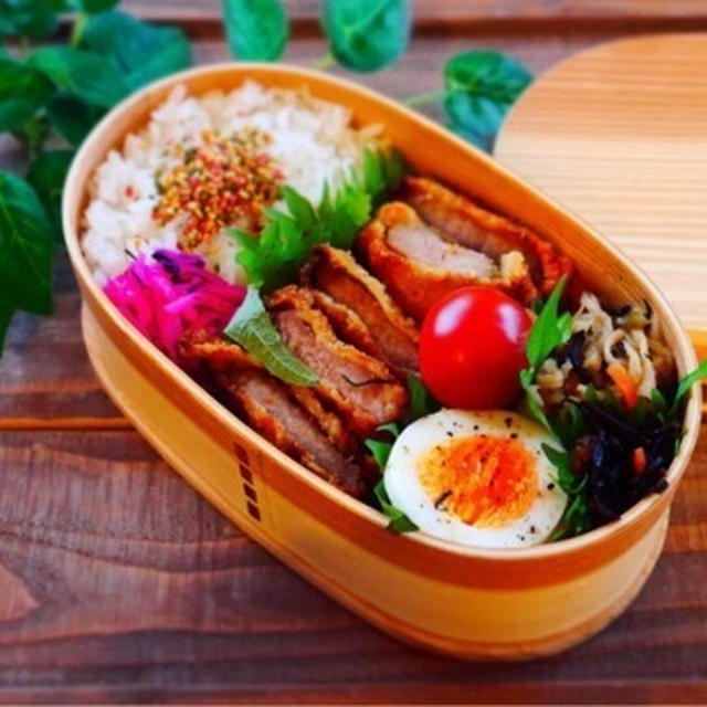雨の水曜日＊桜を散らさないで～の旦那くん弁当＊父と母との桜ドライブ