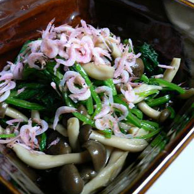 ほうれん草とシメジと小エビの和え物