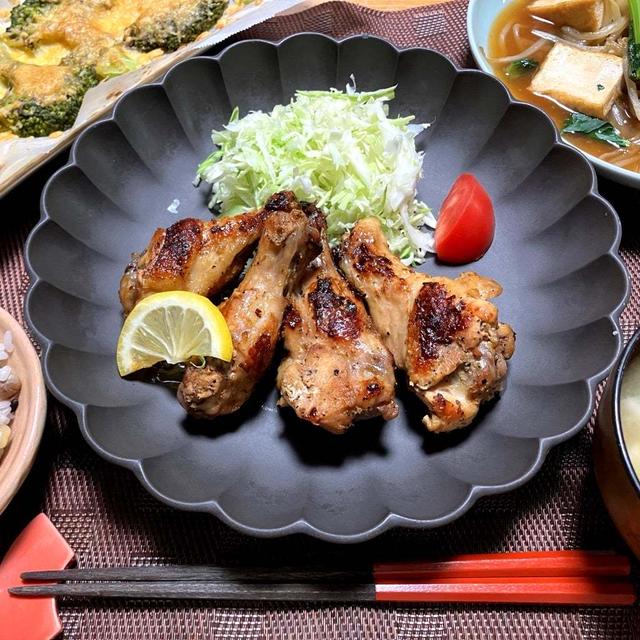 メイク用品が荒らされる（笑）＆手羽元の山賊焼き