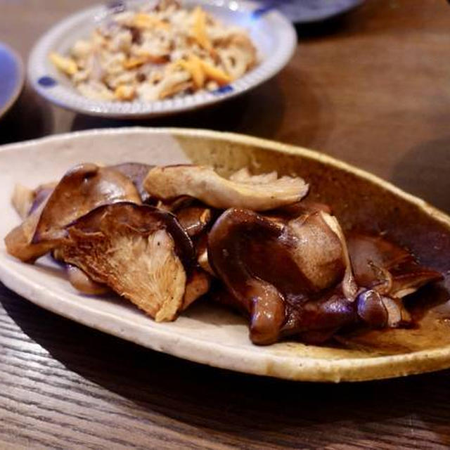 初めて食べる 黒あわび茸 の晩ごはん By キョウさん レシピブログ 料理ブログのレシピ満載